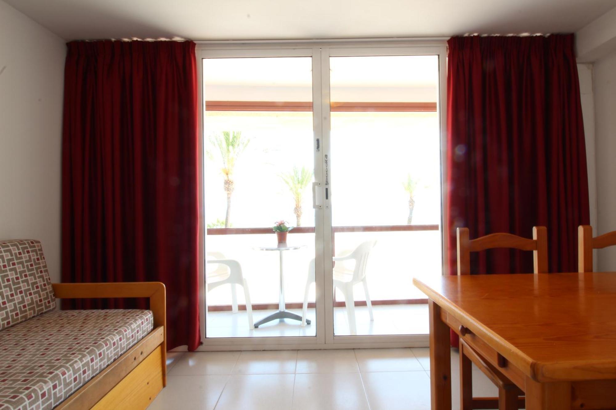 Apartaments El Sorrall بلانيس الغرفة الصورة